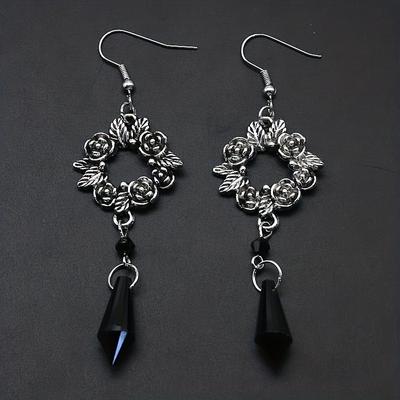 Siyah Sentetik Taşlar Dekor Ile zarif Gül Yaprağı Tasarımı Dangle Küpe Goth Tarzı Alaşım Takı Trendy Kadın Hediye