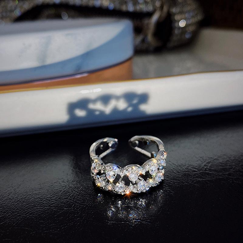 Fashion Light Luxury Models Inlaid Open Ring Niche Design Personalised Girls Finger Ring Accessories Casual Everyday Dainty Minimalist Ring