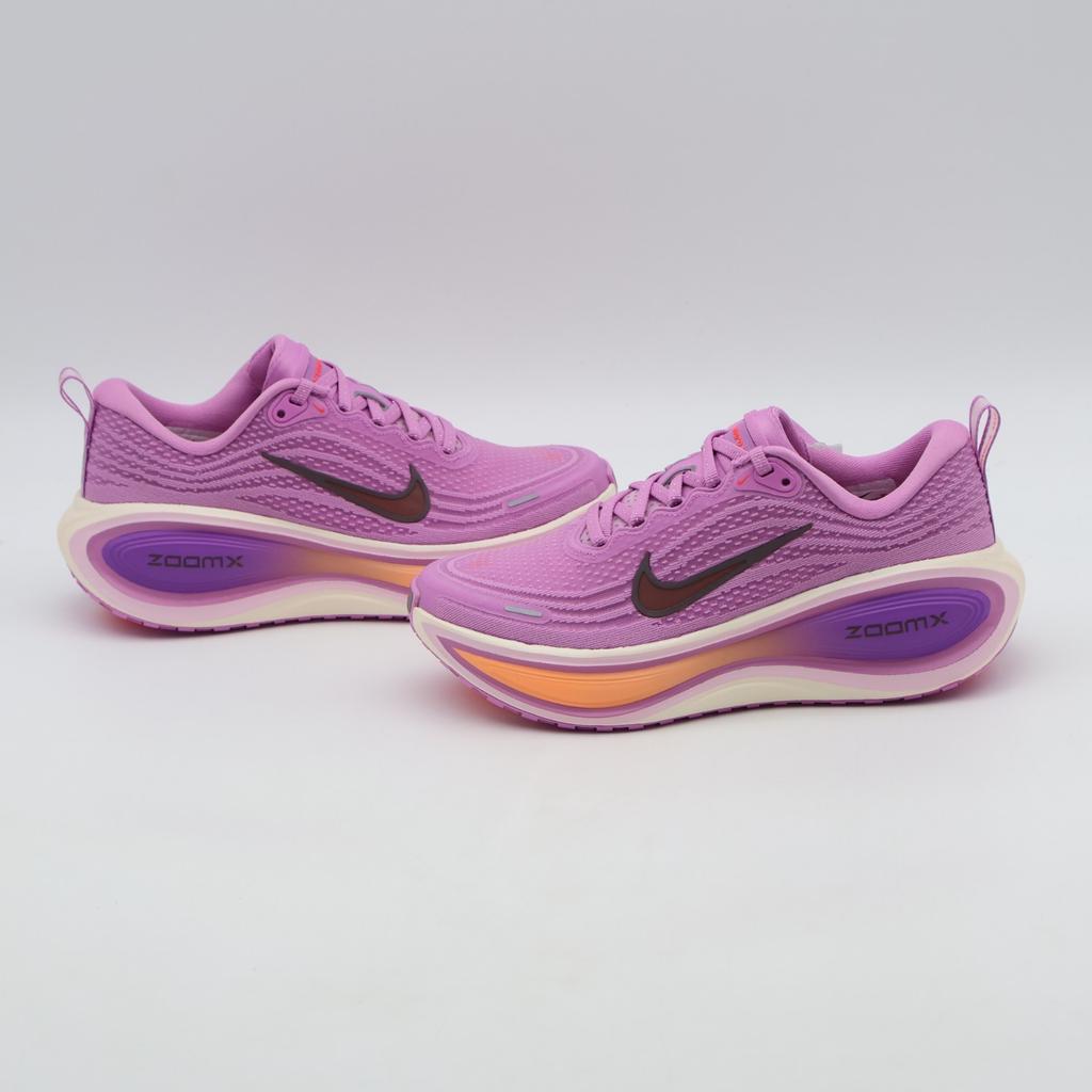 HV8154-503 Nike Vomero Plus Light Magenta/Pink Foam/Bright Violet (Women's)