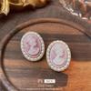 Boucles d'oreilles géométriques à clous en argent rétro français et perles - Élégantes et polyvalentes pour femmes