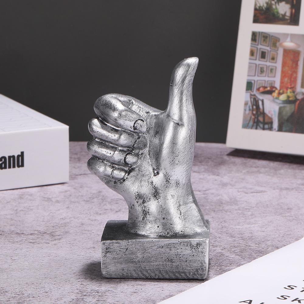European Retro Resin Finger Ornaments for Living Room Decor