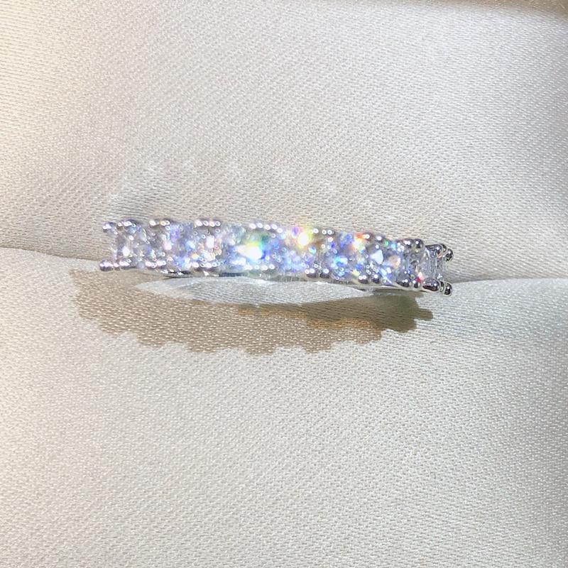 Luxury Sparkly white Zircon Ring For Women Engagement Wedding Shiny Ring Party Jewelry Fashion Female