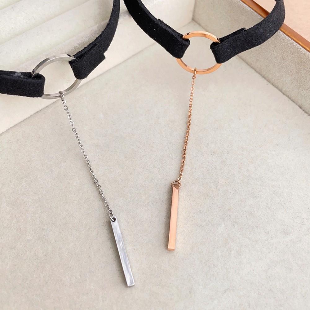 Svart nyckelbenshalsband Klädtillbehör