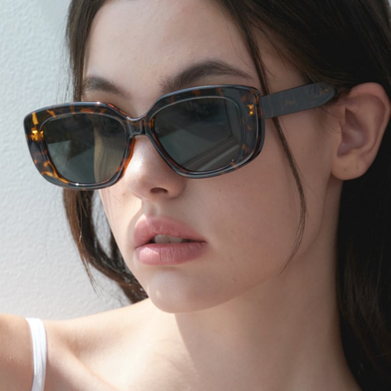 

One Brilliant Daphne-OB438-Leopard FREE