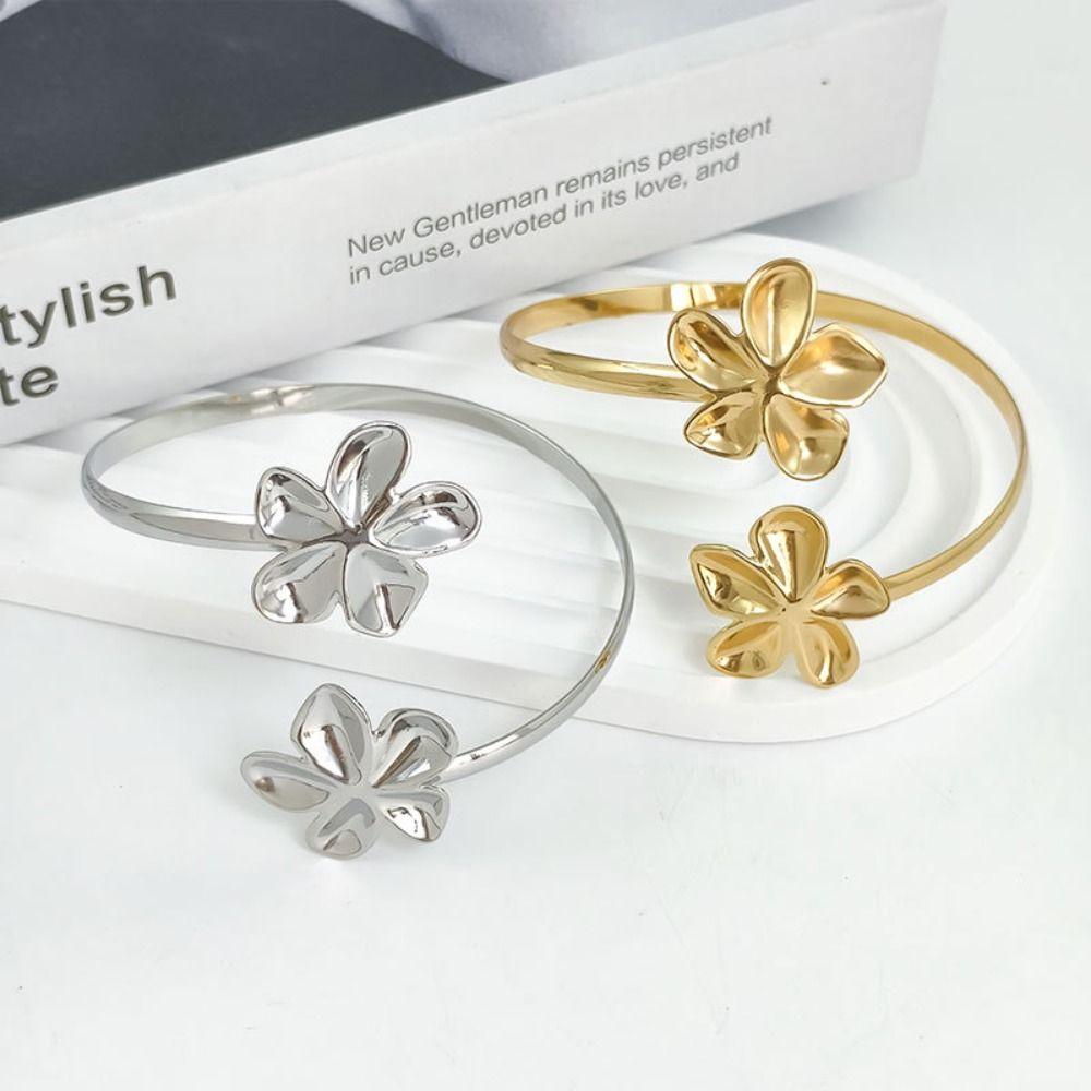 Metall-Blumen-Manschettenarmband Emaille-Glasur Handwerk Spiral-Armband Floral Offene Manschette Armreif Damen
