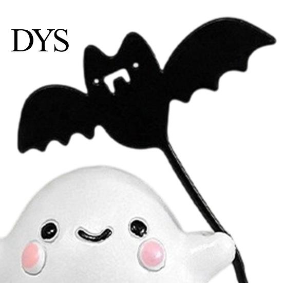 Cute Resin Ghost Statue Walking Dog Figurine, Holding Bat Balloon Statue, Spooky Halloween Room Decor Desktop Decor, Mini Stable Base Tabletop