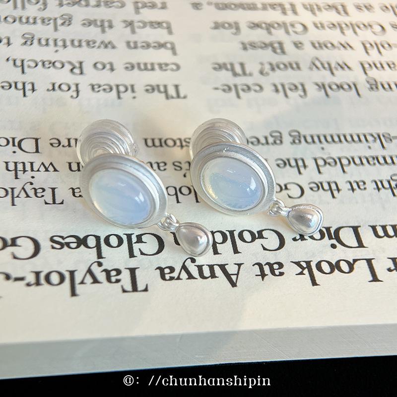Dumb Silver Metal Opal Earclips Without Ear Piercings, Advanced Sense French Retro Water Drop Earrings, Simple and Exquisite Earrings for Women
