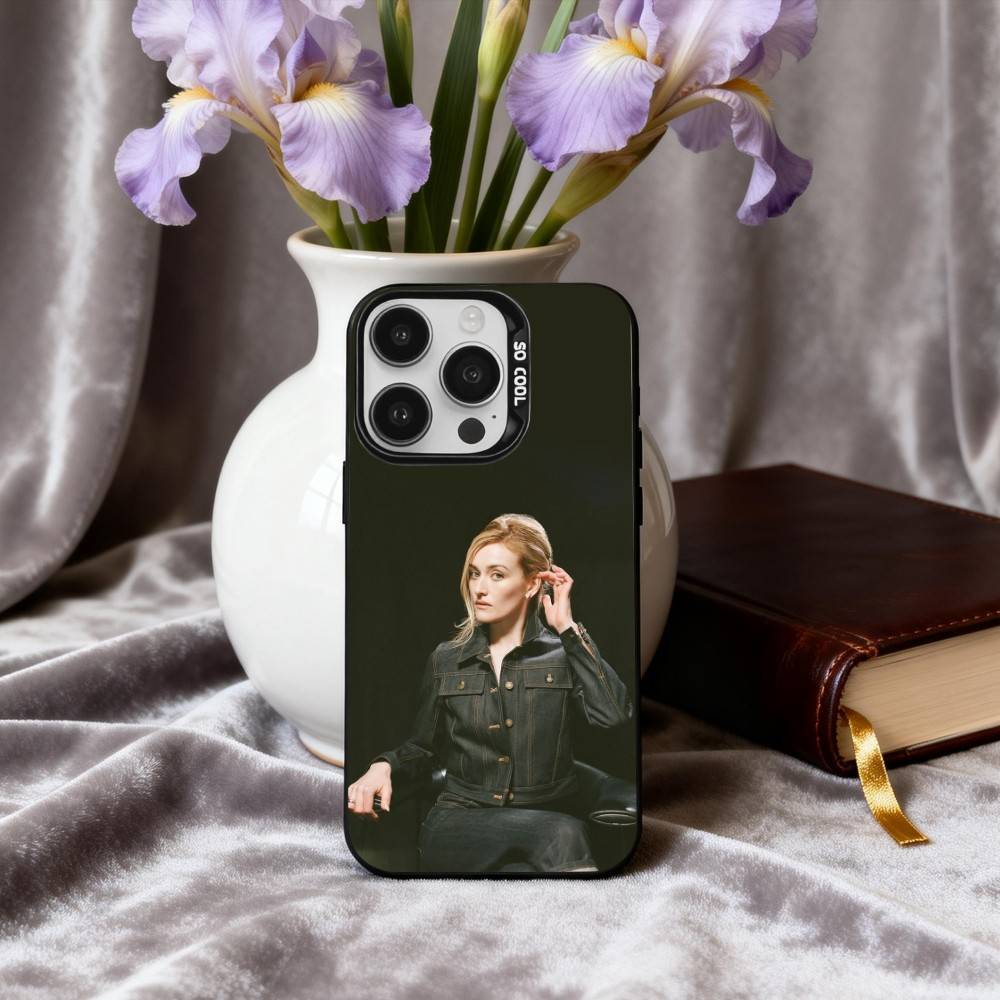 Beautiful S-Sarah P-Pidgeon Actress Phone Case For iPhone17,16,15,14,13,12,11 Plus,Pro Max Candy Silver Plated Inside Cover