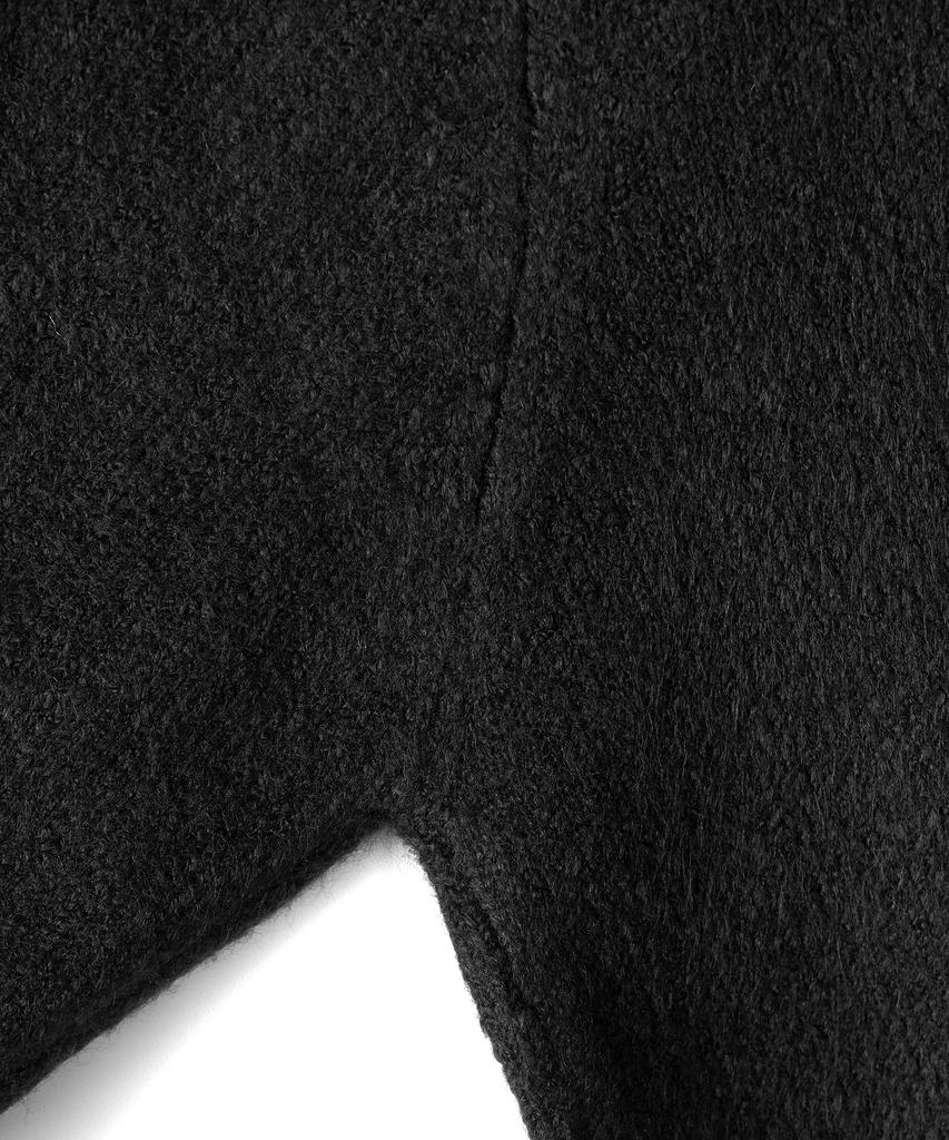 Excontainer Minimalist Button Round Neck Crop Cardigan (Black)