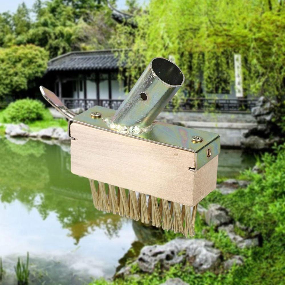 Long Handle Weeding Brush Steel Wire Bristles Scratch Brush Weed Remover Professional Use