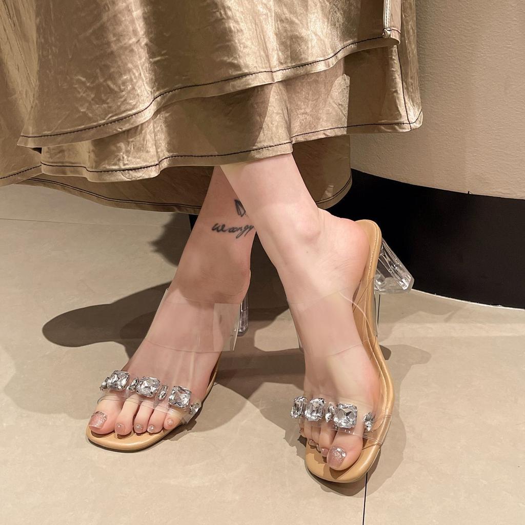 Temperament Korean version one word transparent sandals non-slip 2025 summer new sexy crystal slippers female Internet celebrity high heels
