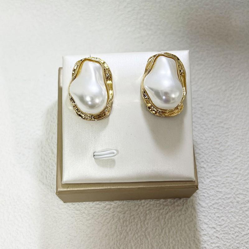 Baroque Irregular Pearl 5-Piece Set Vintage Geometric Jewelry Necklace Earrings Ring Bracelet Women