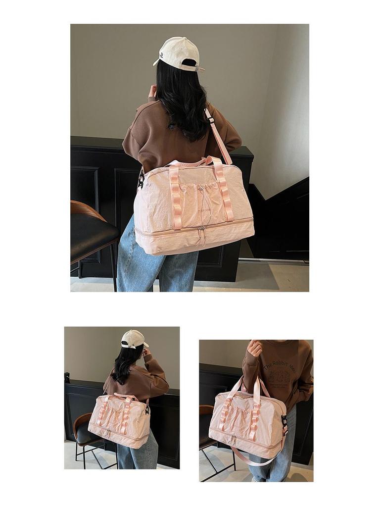 Women's Large Capacity Multifunctional Travel and Fitness Bag - Trendy, Dry/Wet Separation, Perfect for Yoga and Short Trips