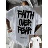 T-shirt estiva da uomo casual alla moda larga con stampa di lettere FAITH OVER FEAR a girocollo a maniche corte