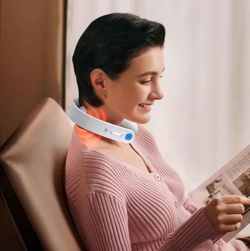 SKG G1 3rd Gen Luxury Smart Neck Massager