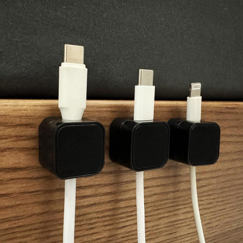 Magnetic Plug & Cable Organizer Set: Desktop Holder, Wall Clips, Car Charging Cable & Traceless Data Holder.
