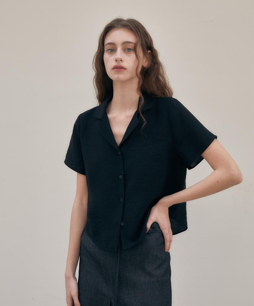 Deomago Open Collar Half Shirt_Black