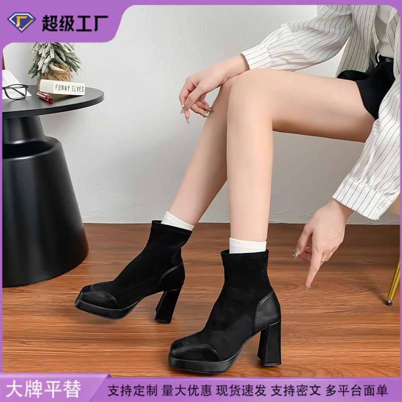2025 winter new short boots children wear high-end thick-soled thick-heeled fashion boots square-heeled boots women