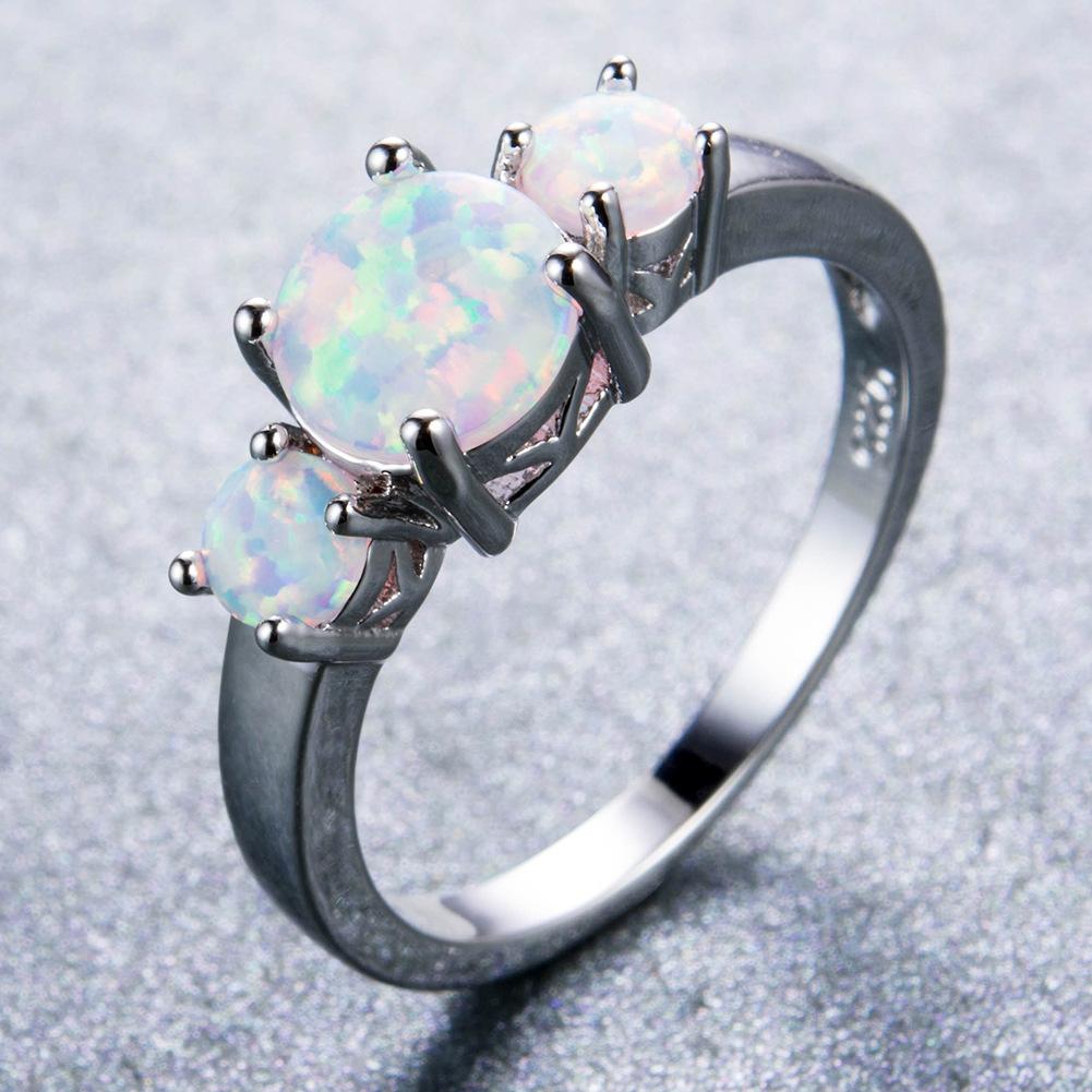

3 Australian Womens Rings Are Fashionable and Simple No. 8