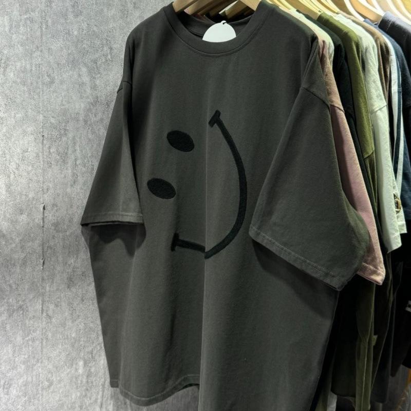 T-shirt da donna giapponese retrò con faccina sorridente in cotone oversize a maniche corte