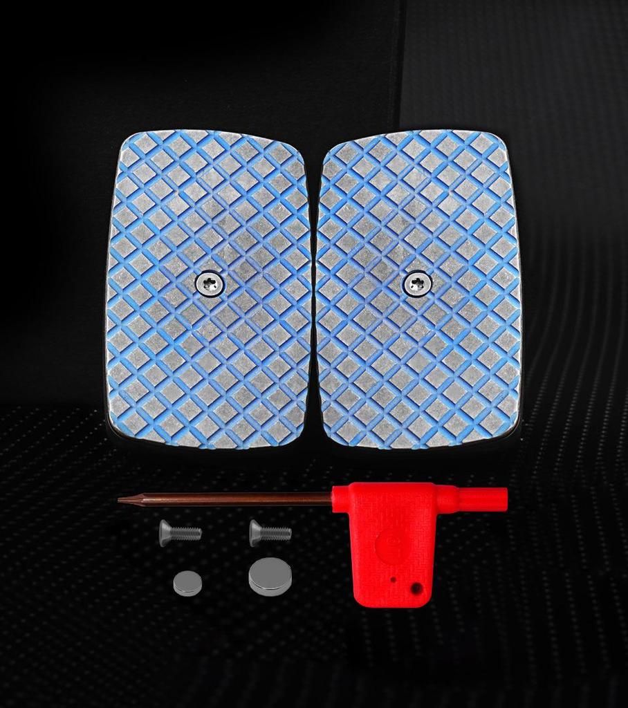 Titanium Alloy Decompression EDC Skateboard Toy - Portable Stress Relief Gadget.