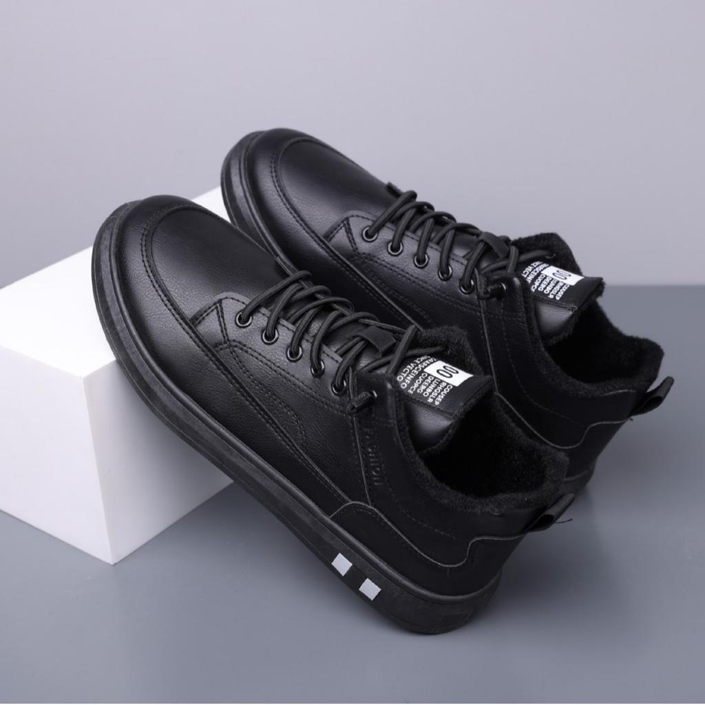 Shoes Men's new spring and autumn mid-top black black leather shoes ins boys casual board shoes