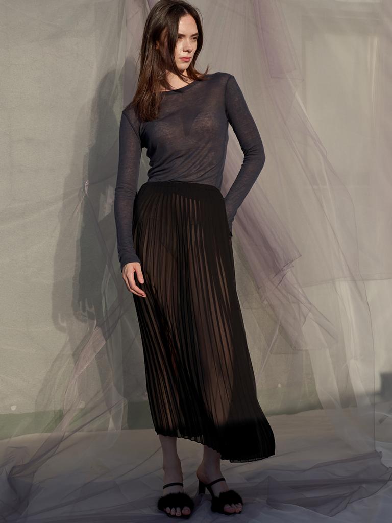 SORRY, TOO MUCH LOVE Four Season Pleats Chiffon Skrit_Black