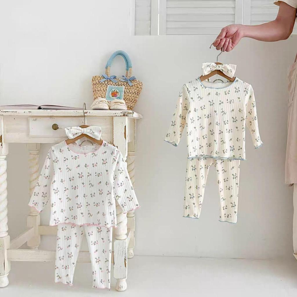 Autumn Baby Girls' Floral Pajama Set: Stylish Long-Sleeve Top & Pants, Casual Two-Piece Homewear
