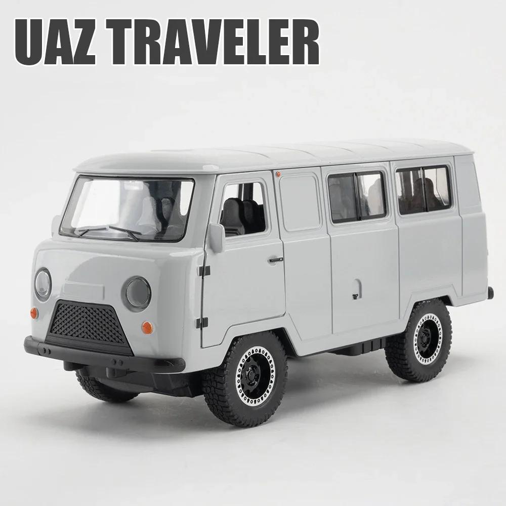New 1:18 Russian UAZ TRAVELER 452 VAN Alloy Diecasts & Toy Vehicles Metal Toy Car Model Sound and light Collection Kids Toy