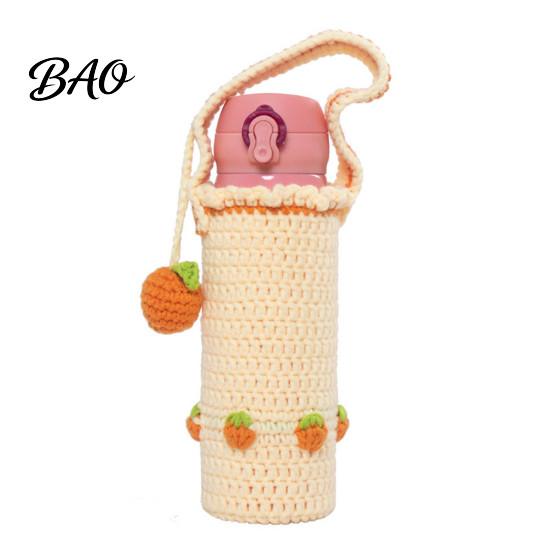 Durable Water Bottle Cover Hand Crocheted Cup Cover, Portable Elastic Wool Knit Sleeve, Breathable Small Fruit Pattern Sleeve Anti-Slip Protective