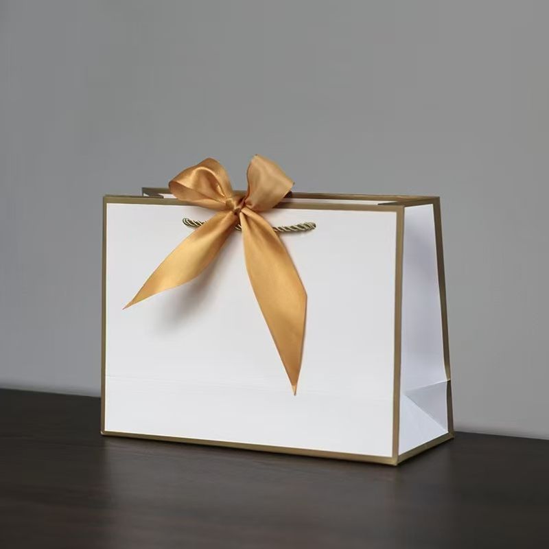 

Косметическое яйцо, пуховка, коробка для хранения, пыленепроницаемая и дышащая, подвесная сетка для кистей для макияжа, место для инструментов для макияжа, полка для спонжей для макияжа One exquisite gift box (excluding merchandise)