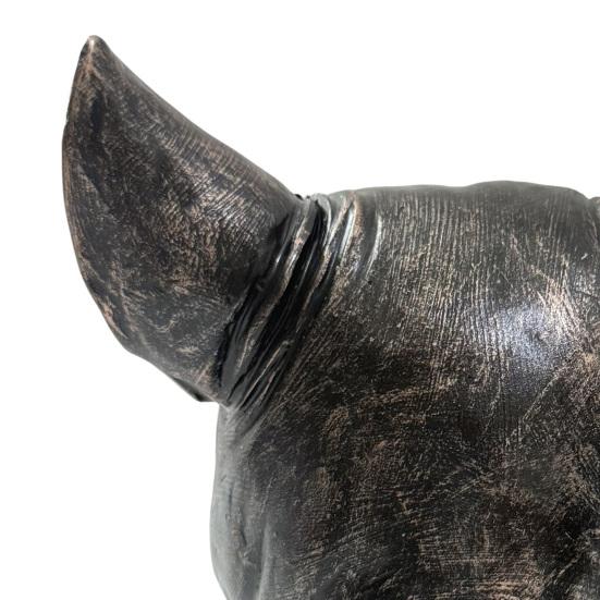 Demon Dog Car Hood Ornament Resin Sculpture with Red Eyes And Fangs Weather-Resistant Automotive Decor for Sedans Trucks Jeeps