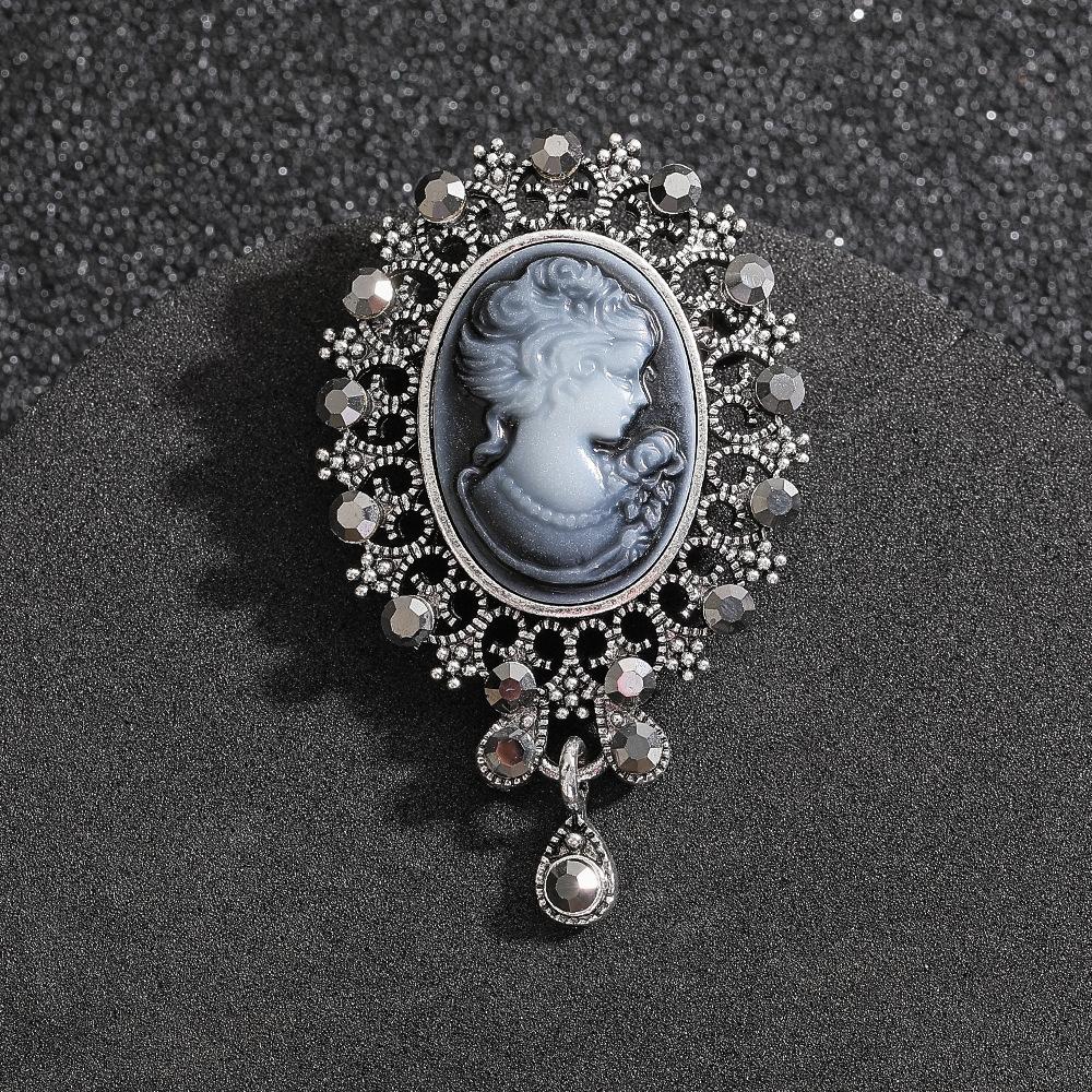 

Retro Beauty Head Ins French Badge Gift Brooch 4*6cm