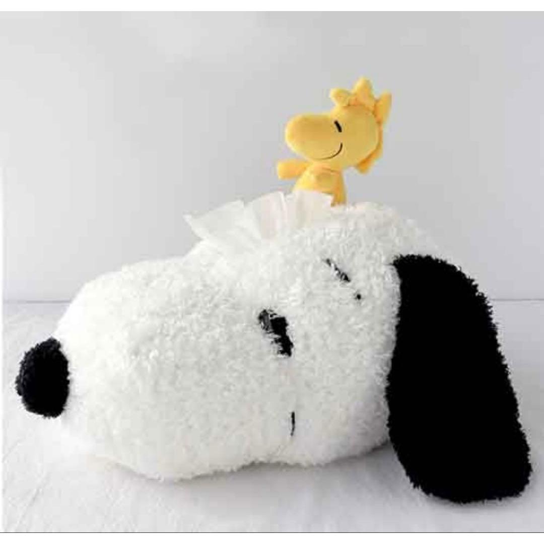 Snoopy tissue case stuffed animal body pillow