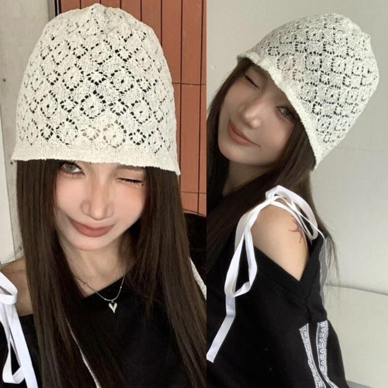 Handcrochet Flower Hat for Women Casual Beanies Hat Shopping Photography Skull Hat Travel Headwear Hollowout Vacation Hat