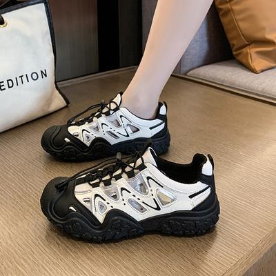 Încălțăminte pentru femei – Adidaşi