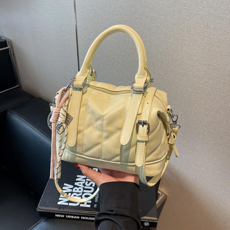 

Fashion Handbag Women s New Shoulder Bag Casual Messenger Bag No pendant