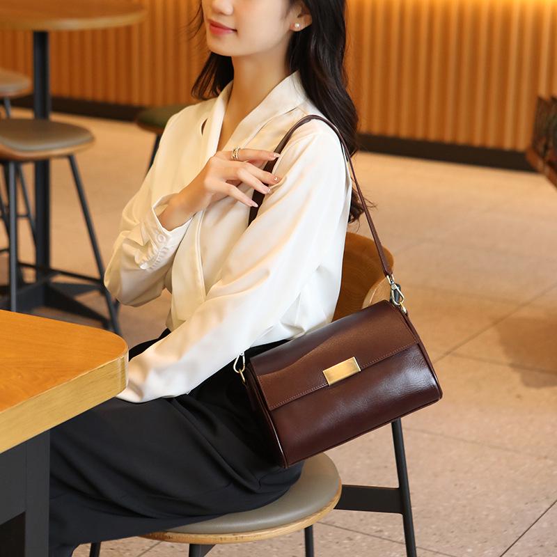 

2024 Новый стиль ретро-сумка из натуральной кожи через плечо - женская высококачественная фактурная сумка подмышкой и сумка-мессенджер