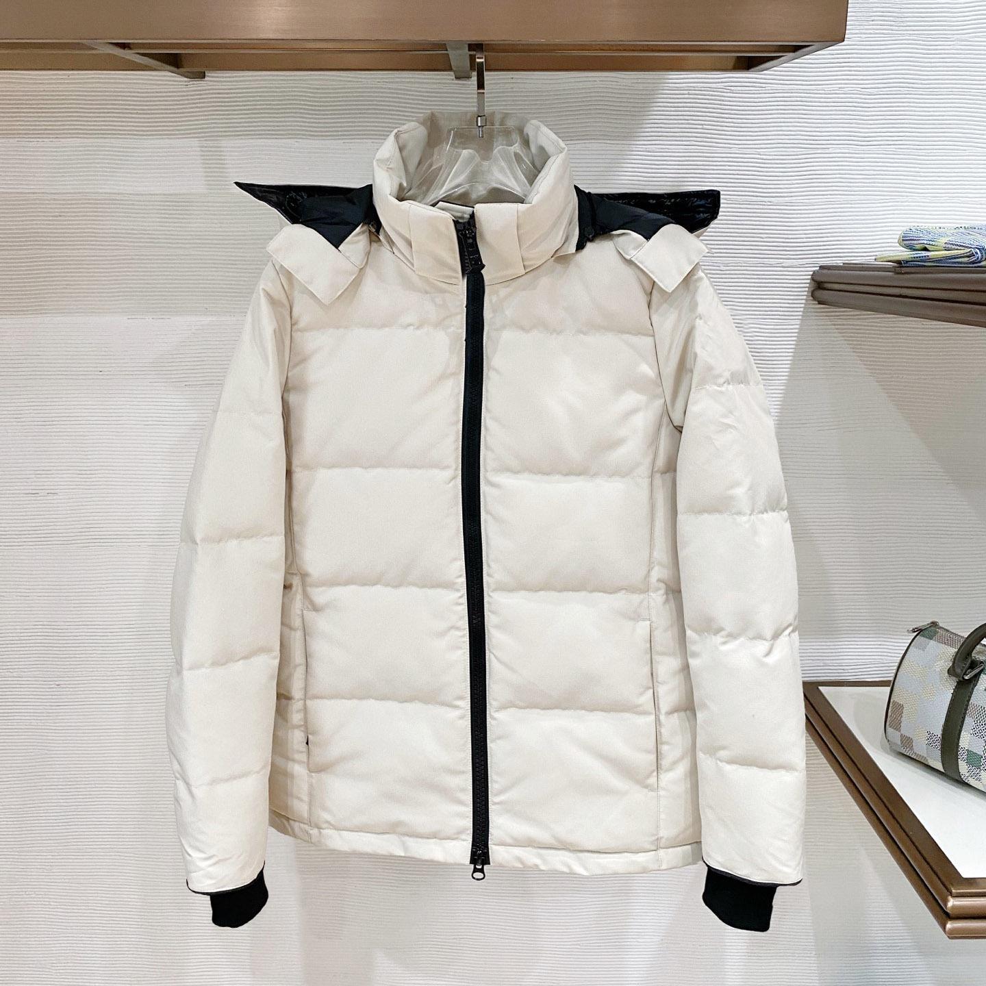 Chelsea Whitehouse Women`s Canadian Goose Down