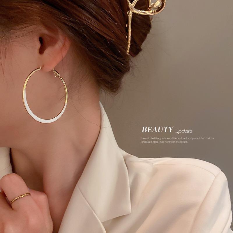 New Arrival Simple Fashion Black White Enamel Cicle Big Hoop Earrings For Women Statement Jewelry Pendientes