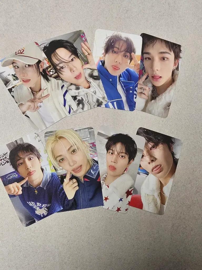 STRAY KIDS 2026 Season's Greetings Fan Shop Bonus Poka 8-Piece Set