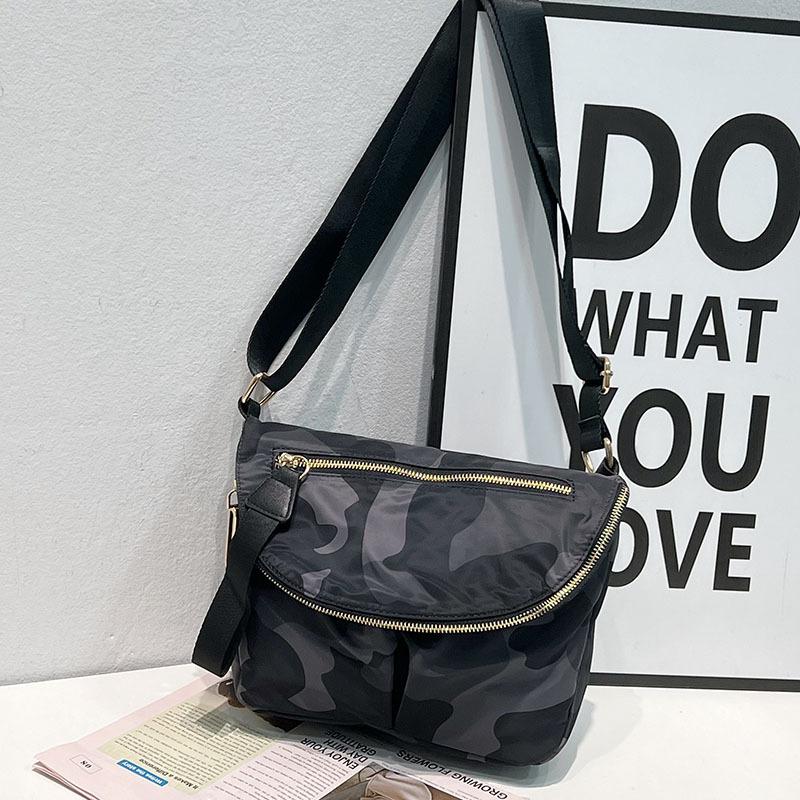 

Crossbody BagNilg Women s Flip Cover Anti-theft Dumpling Bags Lightweight Small Shoulder Bags Trendy Camouflage Shoulder Bag