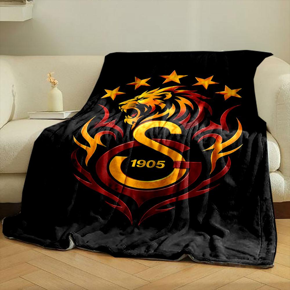 Lion Crest with Stars and "1905" print blanket soft and cozy perfect for the living room bed sofa or a nap,gift