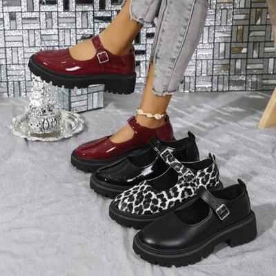 Décolleté nere con plateau e fibbia alla caviglia da donna stile giapponese in vernice scarpe Mary Jane da donna punk con tacco grosso scarpe Lolita mujer