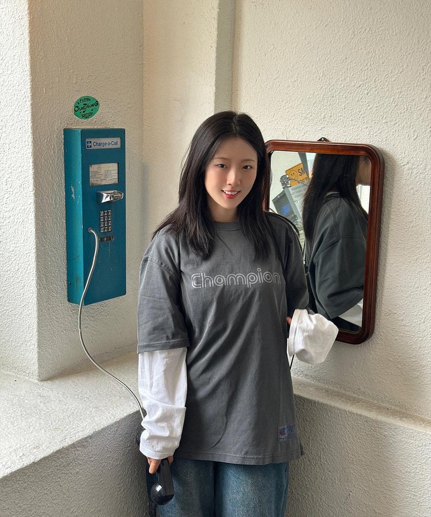 CHAMPION Track Logo Garment-Dyed T-Shirt 3 Colors