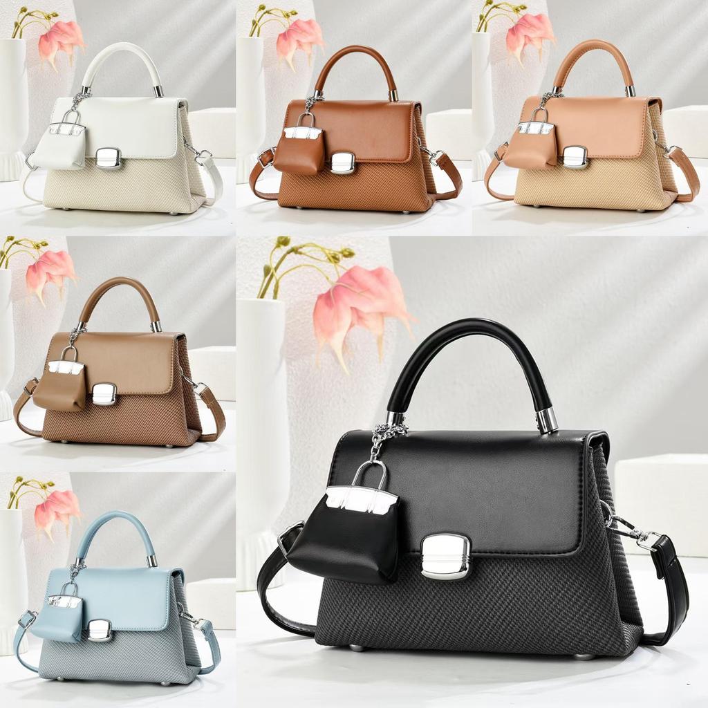 Pu Small Square Bag For Women With Inner Zipper Pouch For Daily Use