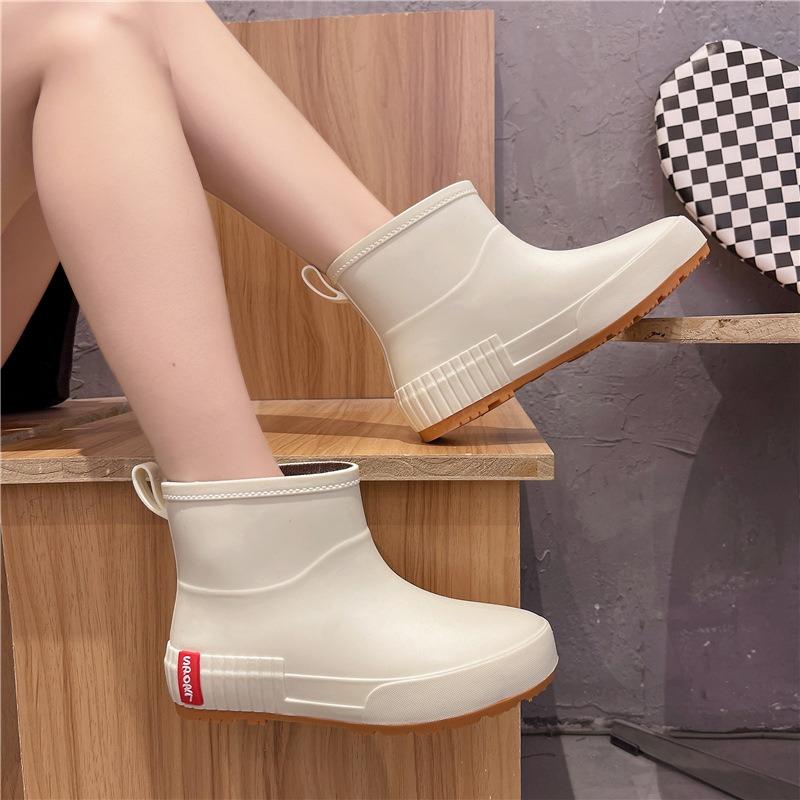 Rain shoes women's fashion outer wear overshoes waterproof rubber shoes work non-slip adult short rain boots