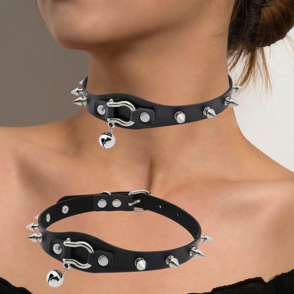 Collana girocollo nera borchiata Rivetto Borchia Punk Rock Campanellino Ecopelle Gotico Collare Donna Chocker Ragazze Harajuku Costume Gioiello Gotico