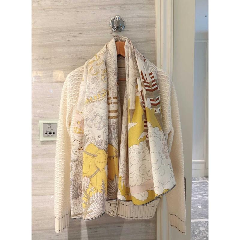 NINA SOLOR Animal City Silk Wool Scarf