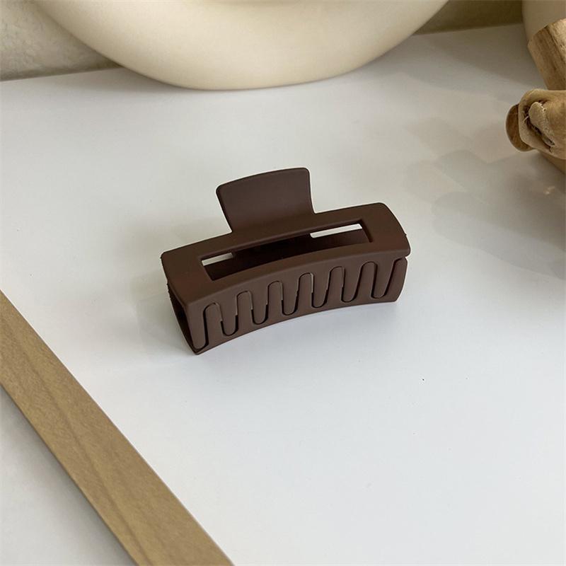 1Pcs Korean Coffee Beige Large Hair Claw Acrylic Hairpin Geometry Barrette Crab Hair Clips Headwear Womens Girl Hair Accessories